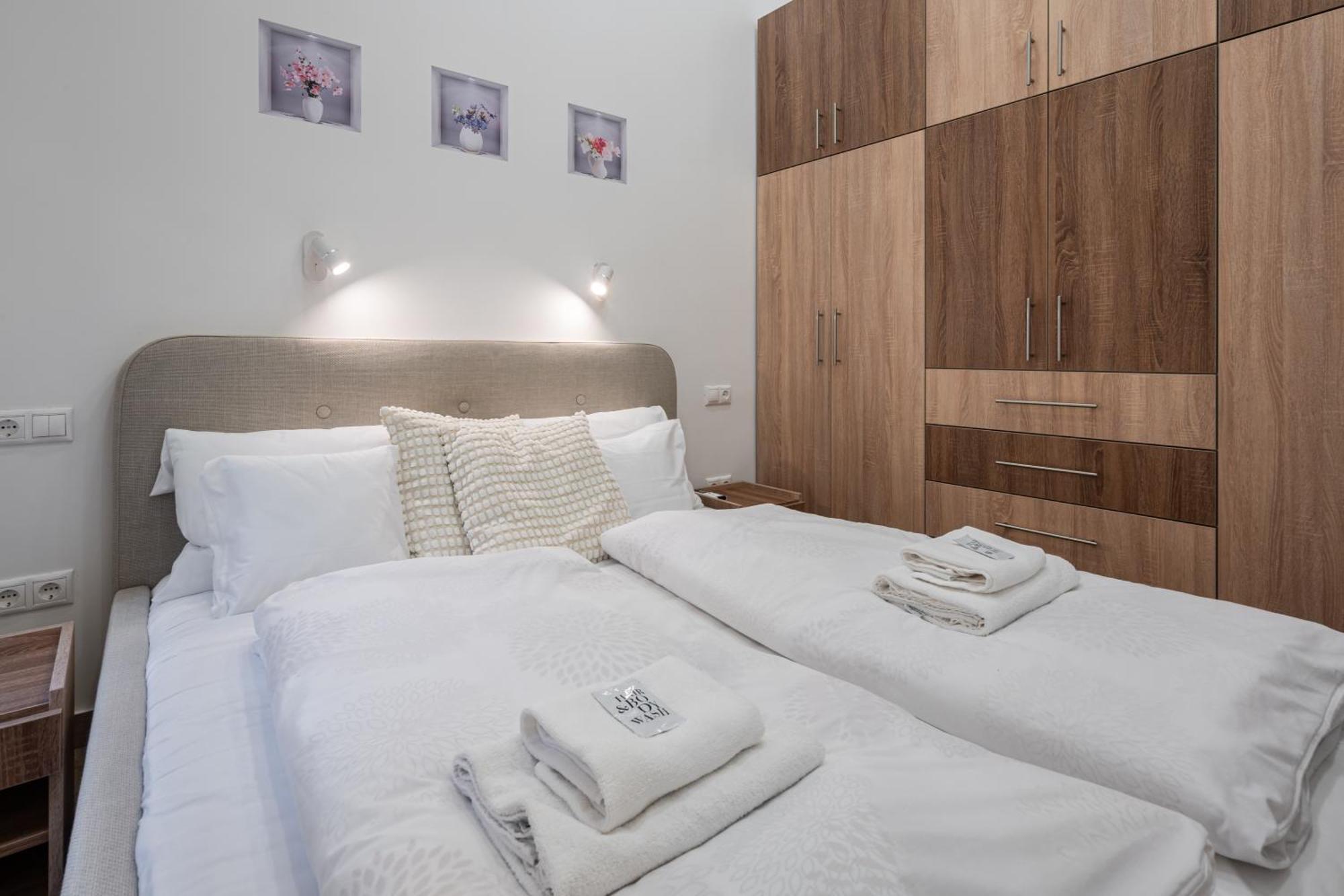 Andrassy Essence Apartment بودابست المظهر الخارجي الصورة